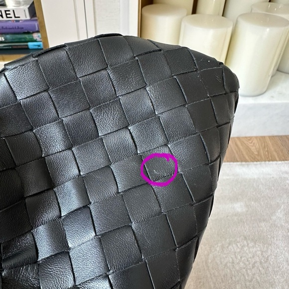 BOTTEGA VENETA mini pouch. Black intrecciato leather. - Picture 10 of 11